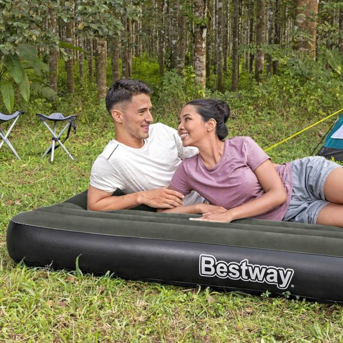 Надувний комфортний велюровий матрац Bestway 6716S Чорний 152x203x25 см Двоспальний велюровий матрац